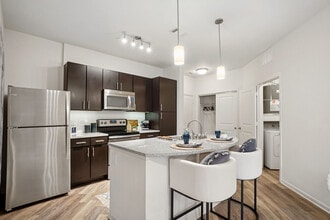 1100 South in Charlotte, NC - Foto de edificio - Building Photo