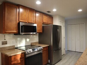 1426 Farmington Ave in Deltona, FL - Building Photo - Building Photo