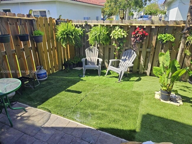 501 NE 1st St in Florida City, FL - Building Photo - Building Photo