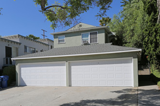 1591-1593 Manning Ave in Los Angeles, CA - Building Photo - Building Photo