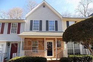 6425 Windsor Gate Ln