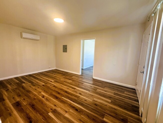 2825 67th Ave in Oakland, CA - Building Photo - Building Photo