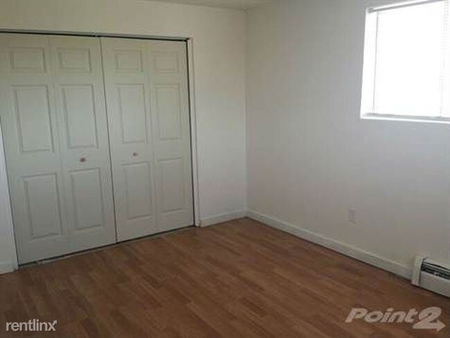 10444 E 14th Ave in Aurora, CO - Building Photo - Building Photo