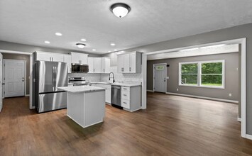 480 Boone Hedges Rd in Wheeling, WV - Building Photo - Building Photo