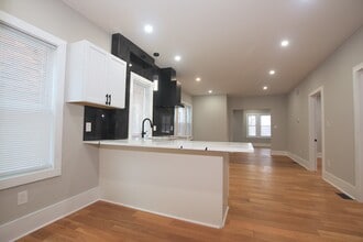 5014 Seminole St in Detroit, MI - Foto de edificio - Building Photo