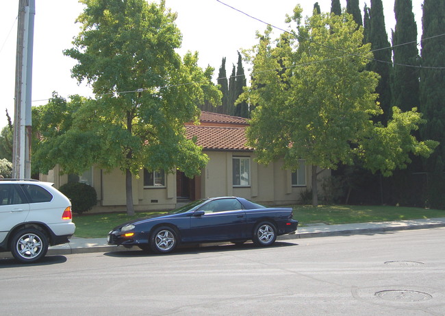 1390 Jonathan St in Santa Clara, CA - Building Photo - Building Photo