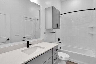 1305B Provident Dr in Little Elm, TX - Building Photo - Building Photo