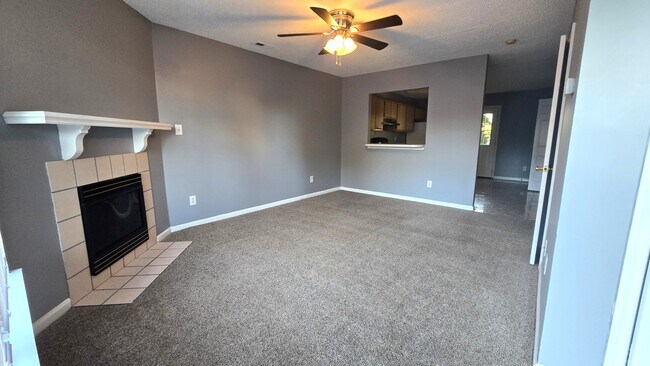 1128 Pueblo Dr in Jacksonville, NC - Building Photo - Building Photo