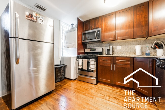 property at 3036 N Seminary Ave
