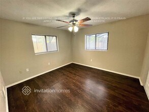 3620 Bali Dr in Sarasota, FL - Building Photo - Building Photo