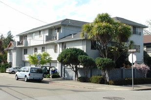 1646 Berkeley Way Apartments