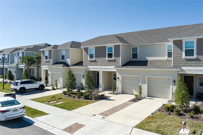 6011 Whetstone Ct in Palmetto, FL - Building Photo - Building Photo