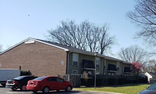 property at 288 Yelton Ct