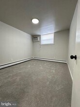 521 Martin St in Philadelphia, PA - Building Photo - Building Photo