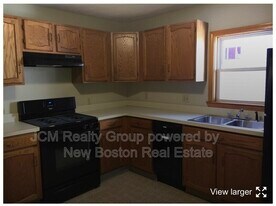 68 Maverick St in Chelsea, MA - Building Photo