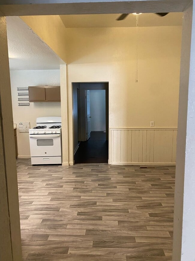 419 W 7th St in Chico, CA - Building Photo - Building Photo