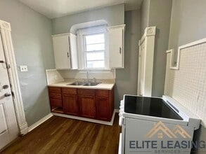 521 SW Tyler St in Topeka, KS - Building Photo - Building Photo