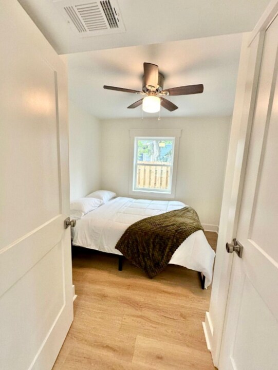 1313 Live Oak St in Savannah, GA - Foto de edificio