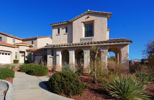 2460 Brooklyn Bridge St in Las Vegas, NV - Foto de edificio - Building Photo