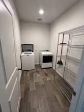 6228 Mary Lewis Dr in Austin, TX - Building Photo - Building Photo