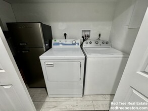 68 Manet Rd, Unit 68 in Chestnut Hill, MA - Building Photo - Building Photo