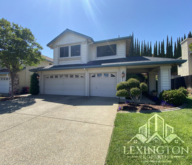 6118 Cameo Dr in Rocklin, CA - Building Photo - Building Photo