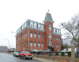 167 Acushnet Ave in New Bedford, MA - Foto de edificio - Building Photo