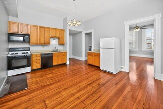 215 E University Ave in Cincinnati, OH - Building Photo - Building Photo