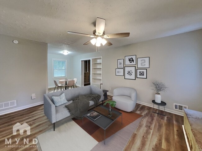 7054 Chappell Cir NW in Atlanta, GA - Building Photo - Building Photo