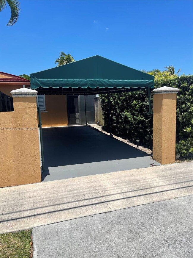 property at 10811 SW 48th Terrace