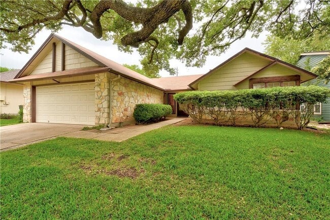 11418 Powder Mill Trail in Austin, TX - Building Photo - Building Photo