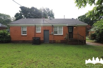 3477 Kensett Dr in Memphis, TN - Foto de edificio - Building Photo