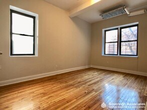50 Overlook Terrace in New York, NY - Building Photo - Building Photo