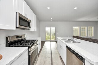 21738 Rustic River Ranch Ave in Waller, TX - Building Photo - Building Photo