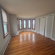 200 Main St in Claremont, NH - Building Photo - Building Photo