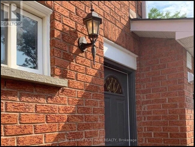 property at 1540 Manorbrook Ct