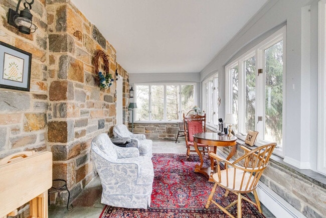 10417 Liberty Rd in Randallstown, MD - Building Photo - Building Photo