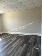 2727 9th Ave in Beaver Falls, PA - Building Photo - Building Photo