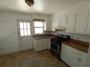 1421 Jackson Ave-Unit -1421 Jackson Ave #A-1421 Jackson Ave A in Chesapeake, VA - Building Photo - Building Photo