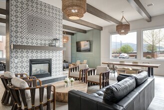 Lumen Apartments | Albuquerque, NM Apartments