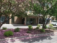 Building Photo - Madison Towers Apartamentos in Syracuse, New York