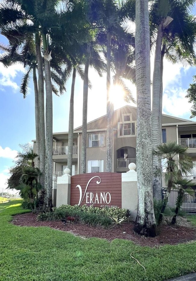 1825 Palm Cove Blvd, Unit Verano