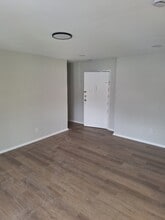 91 Oak St in Clementon, NJ - Foto de edificio - Building Photo