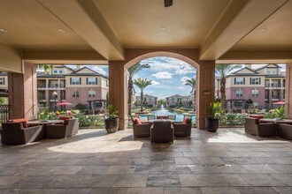 Halcyon West in Houston, TX - Foto de edificio - Building Photo