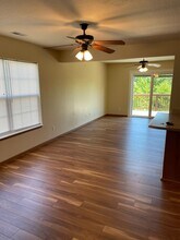 16858 Hurricane Ln in St. Robert, MO - Building Photo - Building Photo