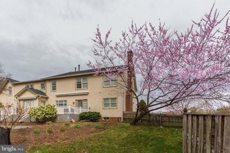 22039 Foxlair Rd in Gaithersburg, MD - Building Photo - Building Photo