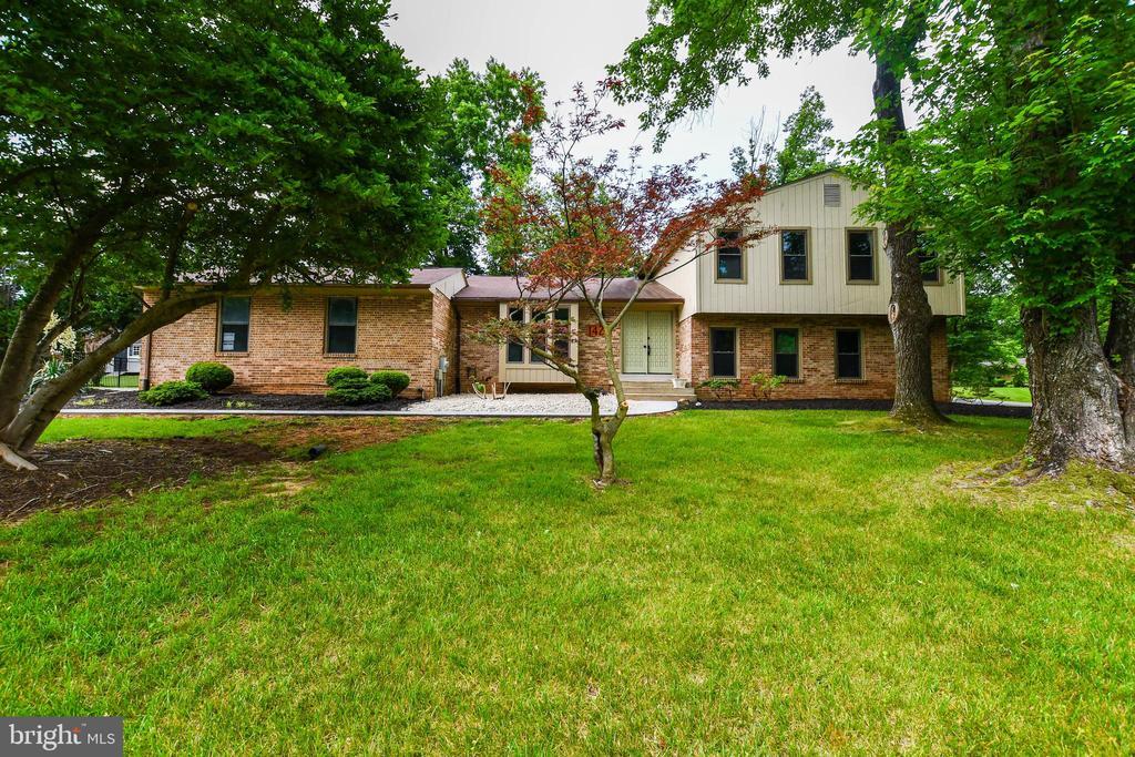 1423 Albert Dr in Bowie, MD - Building Photo