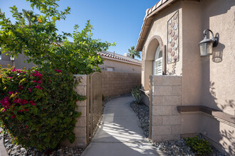 79754 Carmel Valley Ave in Indio, CA - Foto de edificio - Building Photo