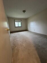 655 W Lowell Ave in Haverhill, MA - Building Photo - Building Photo