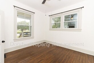 2304 Chamberlain Ave. in Chattanooga, TN - Building Photo - Building Photo